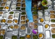 Rentetan Kasus Keracunan Massal Bayangi Program Makan Bergizi Gratis