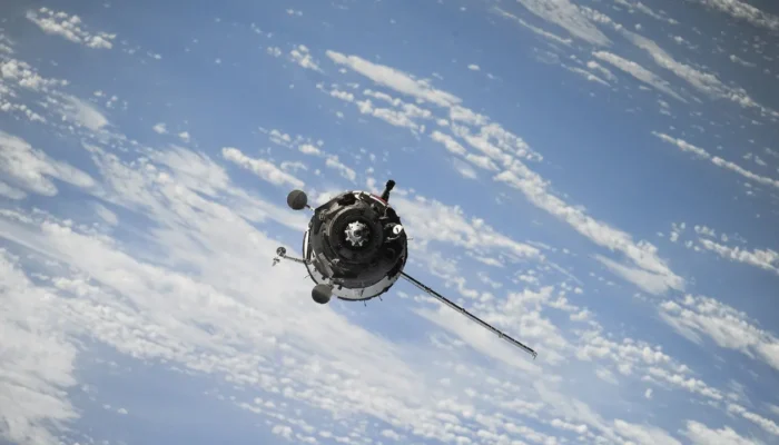 4 Oktober 1957: Sputnik 1, Satelit Perdana Soviet yang Mengubah Peta Sejarah Antariksa