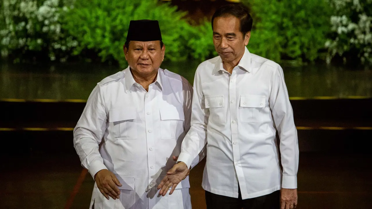 Mensesneg Beberkan Isi Pertemuan Empat Mata Jokowi dan Prabowo di Kertanegara
