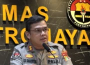 Polisi Pastikan Penyelidikan Kematian Arya Daru Masih Berjalan, Siap Tindaklanjuti Masukan Keluarga