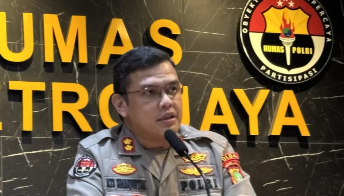 Polisi Pastikan Penyelidikan Kematian Arya Daru Masih Berjalan, Siap Tindaklanjuti Masukan Keluarga