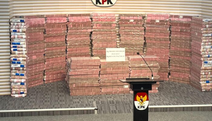 Asal Usul Tumpukan Rp300 Miliar yang Dipamerkan KPK dari Kasus Korupsi Investasi Fiktif PT Taspen